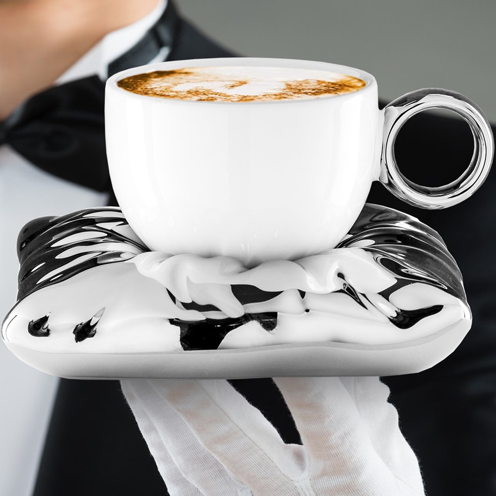 Keramický šálek na polštářkovém podšálku Royal cup - stříbrnobílý