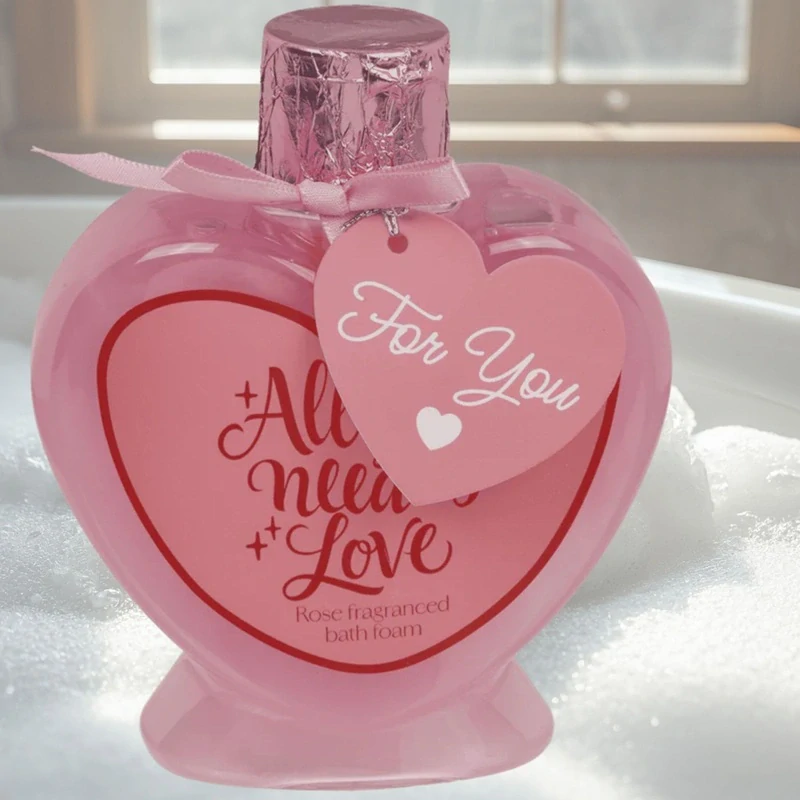Pěna do koupele Love – srdíčková lahvička s vůní růží 200 ml