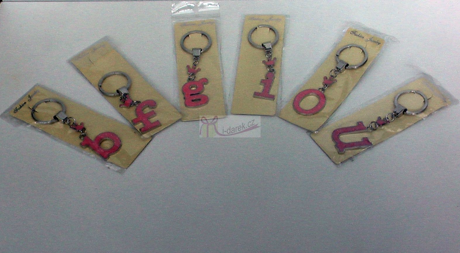 Klíčenka- růžové písmeno