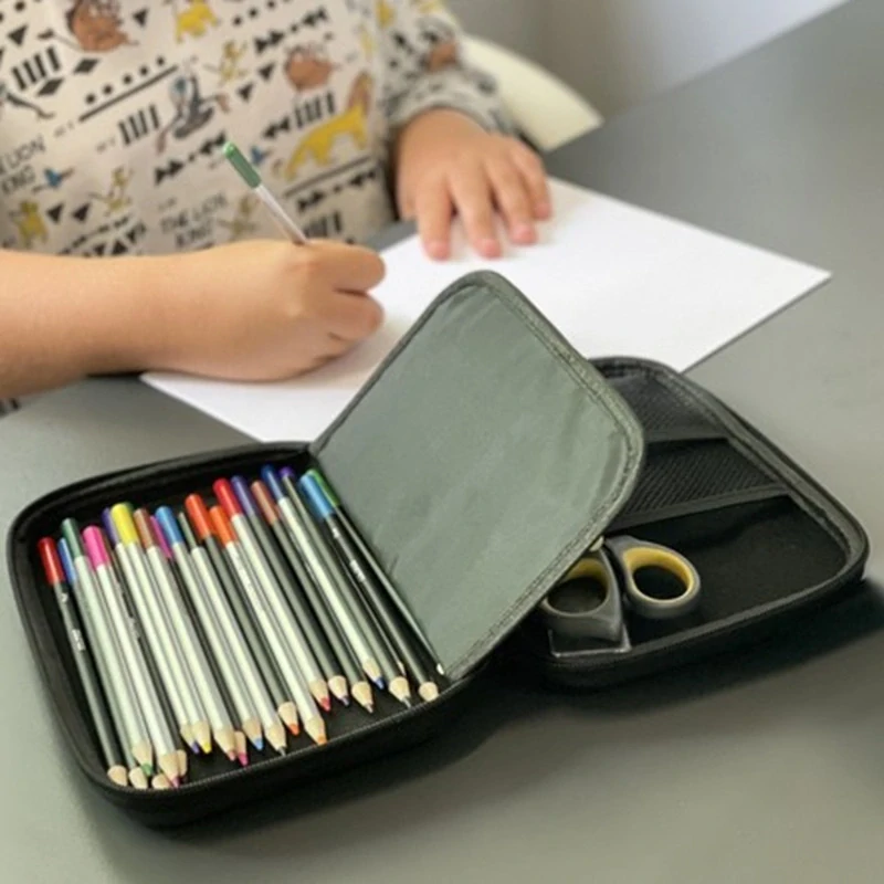 Pevný penál s plastickým vyobrazením – Gamepad